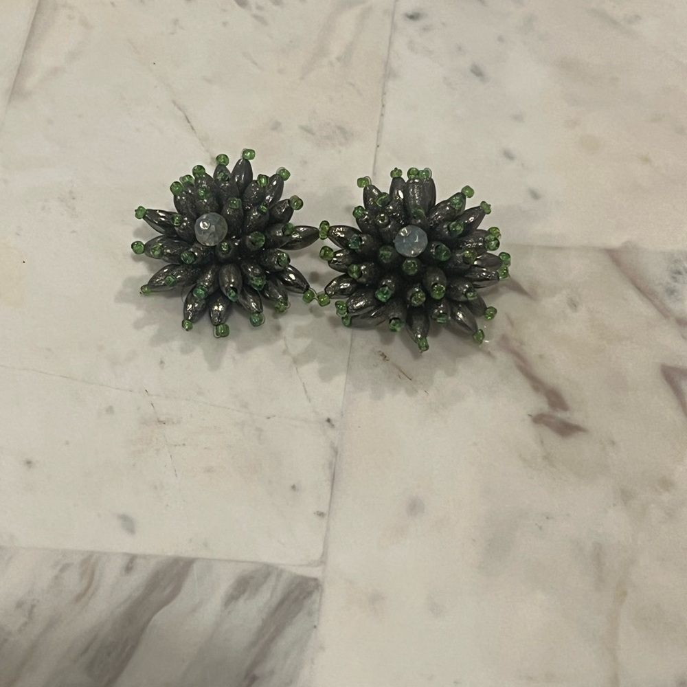 Elegant Green Floral Earrings